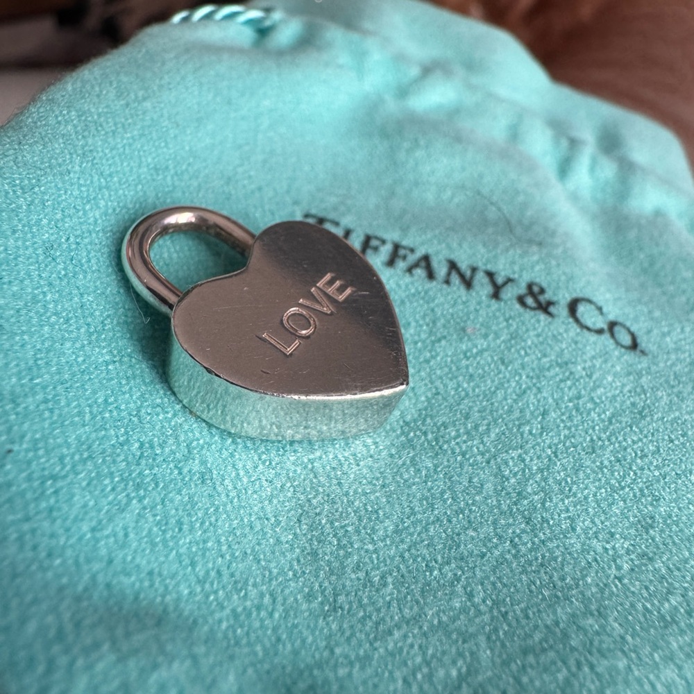 Tiffany & Co. Silver Heart Lock Charm - Picture 4 of 11